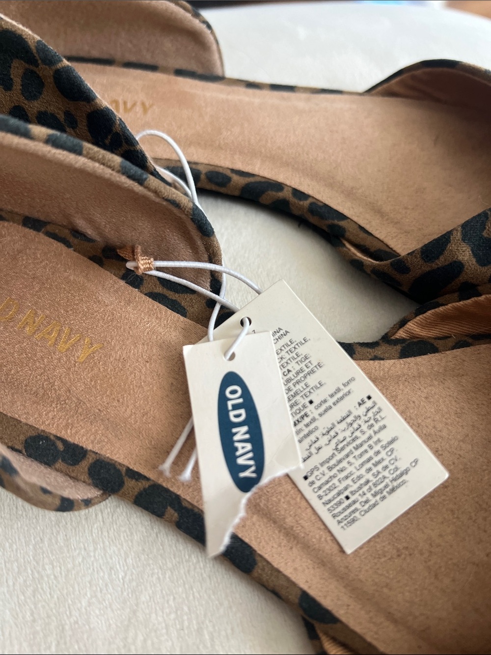 Old Navy Leopard-Print D'Orsay Flats in Brown and Black - Picture 5 of 5